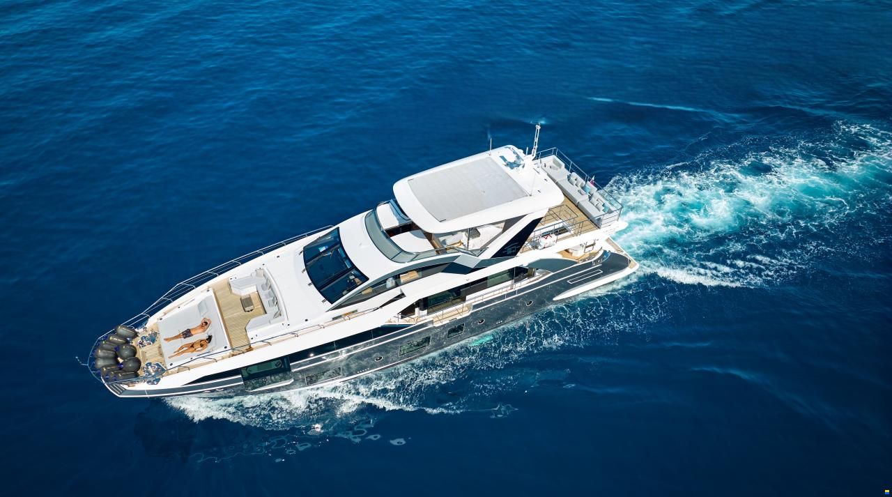 Azimut Grande 27M