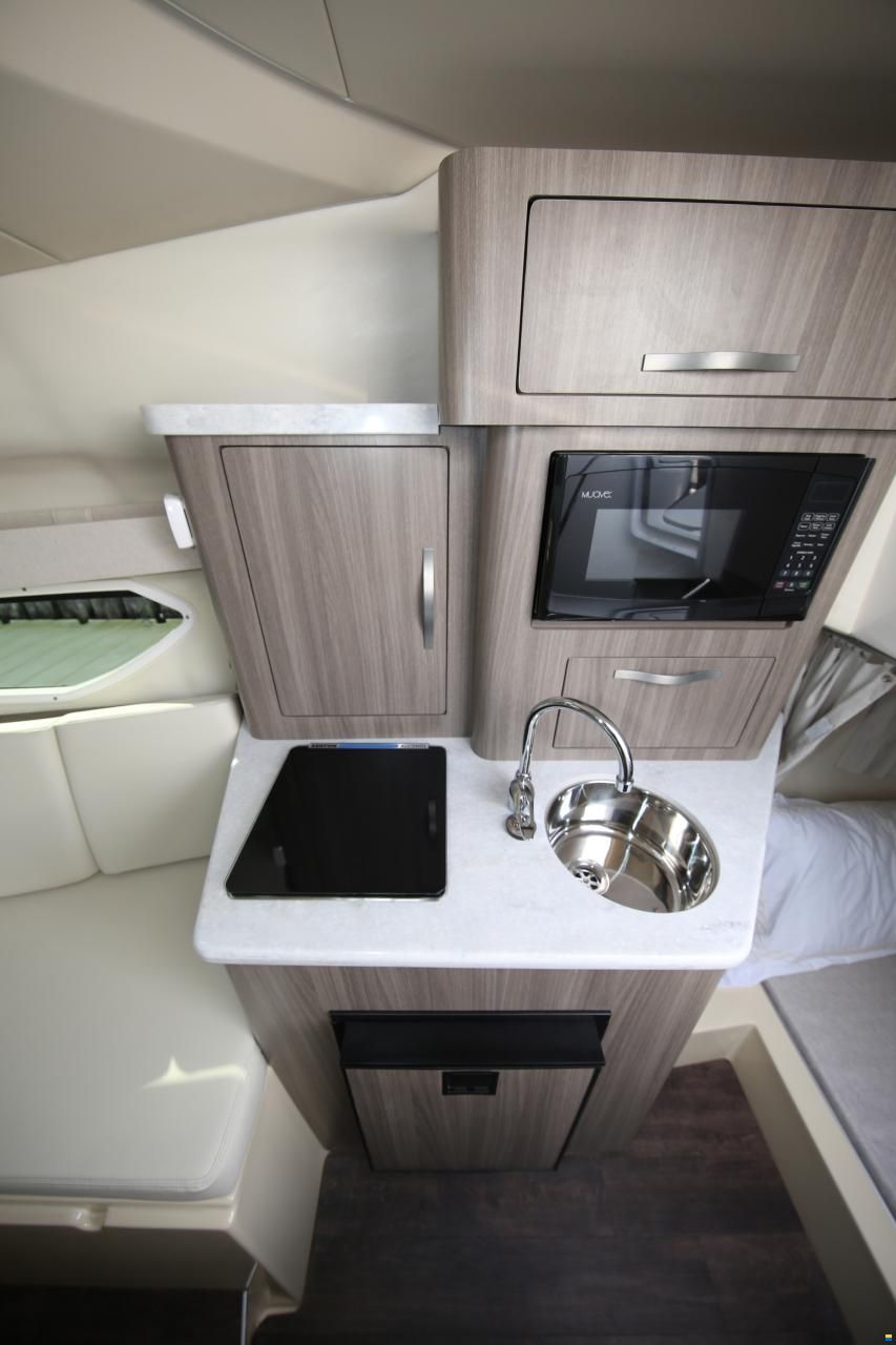 Regal 28 Express Hensa Edition