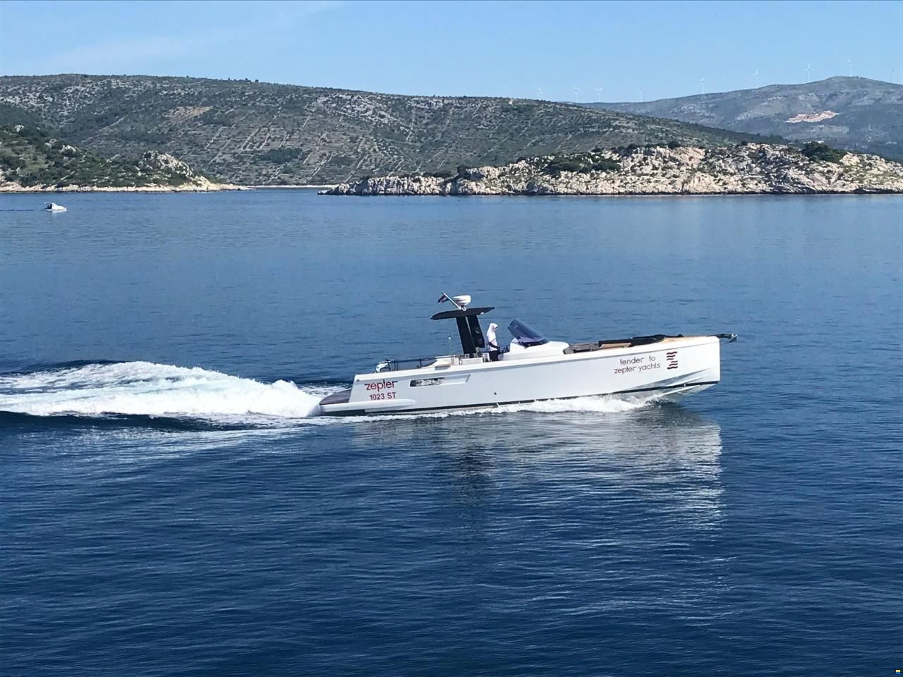 Fjord 36 open