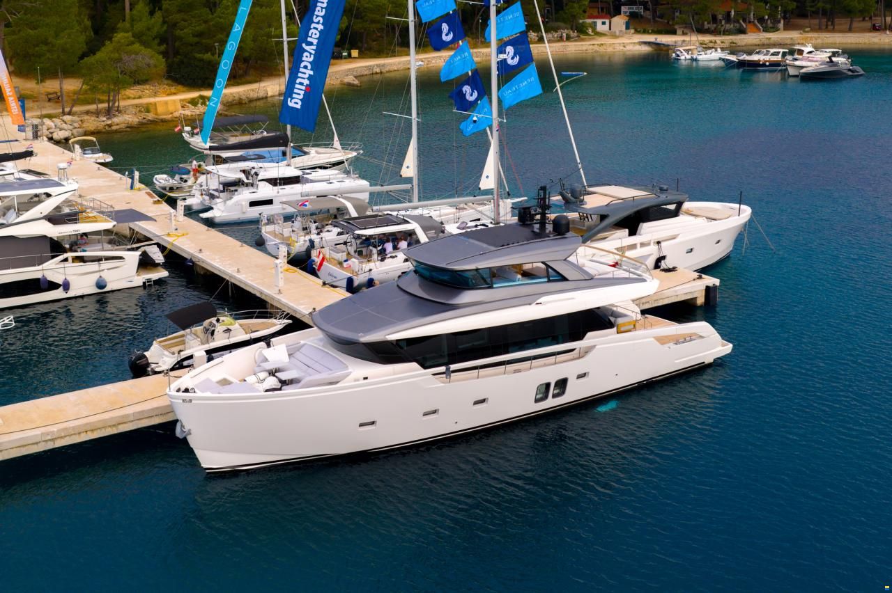 2025 Sanlorenzo SX76, EUR 6,250,000