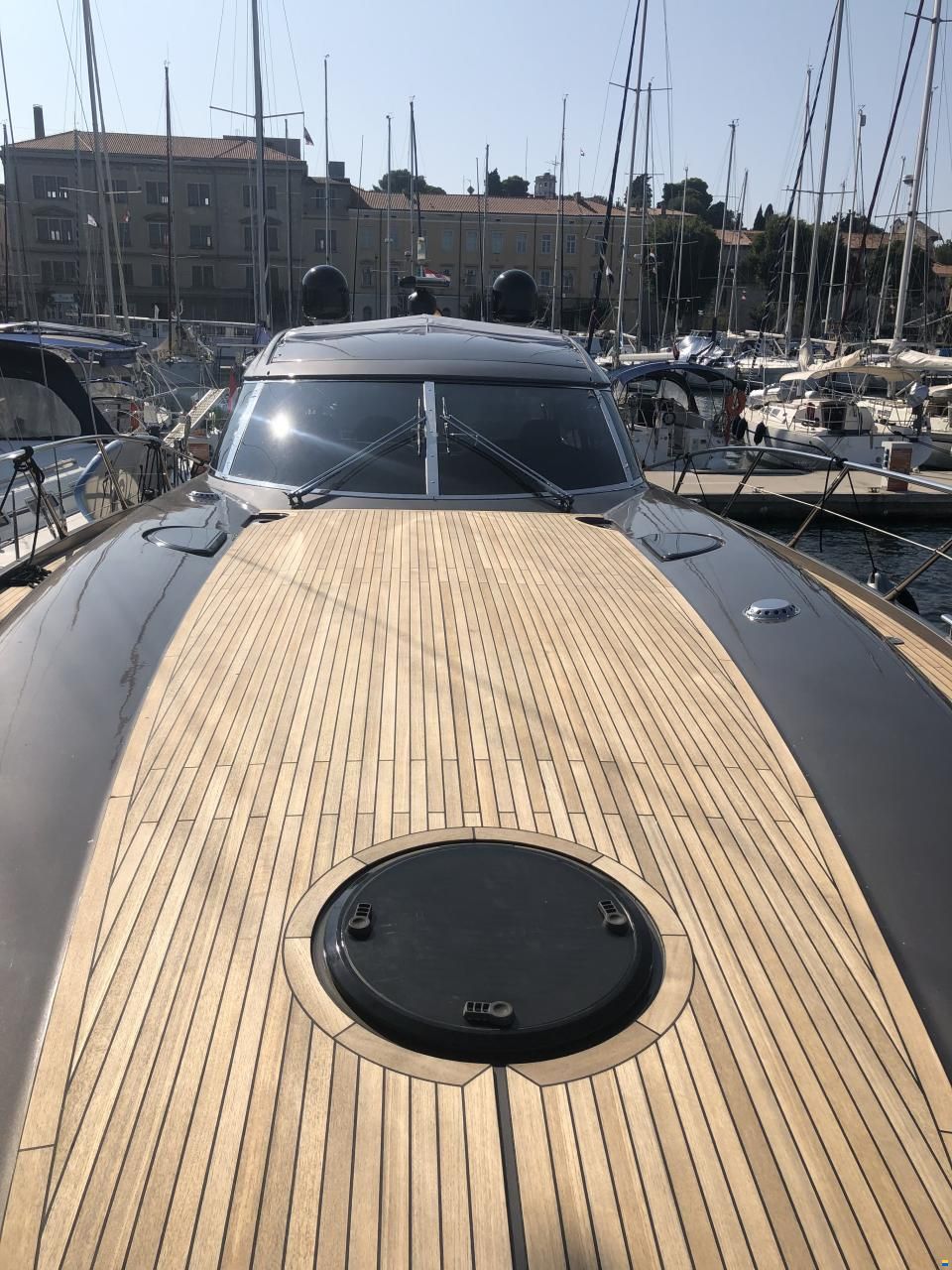 Sunseeker Predator 60