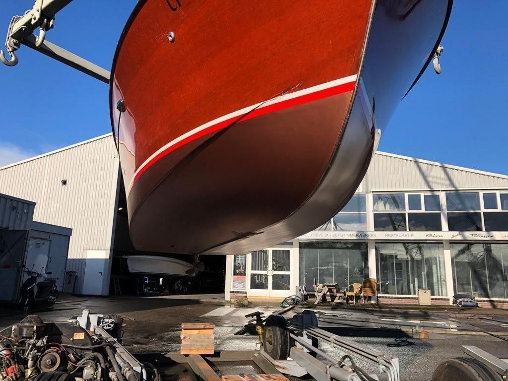 Chris Craft Capri 19
