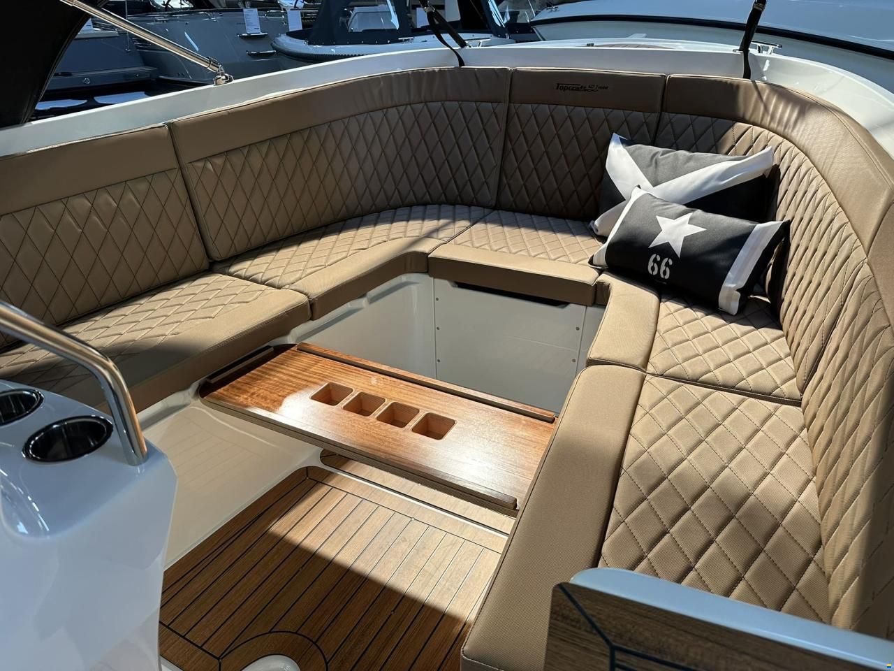 Topcraft 627 Tender