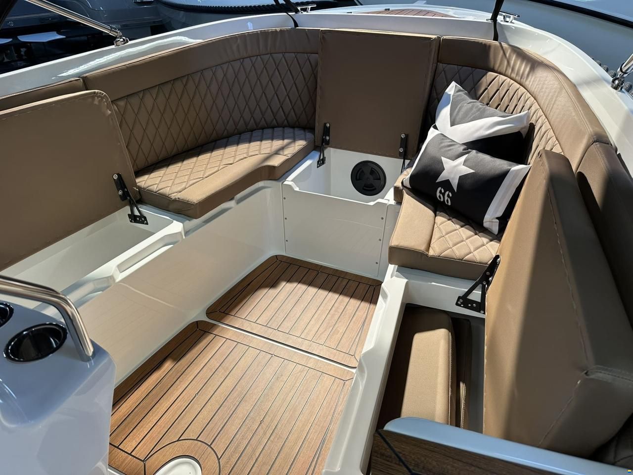 Topcraft 627 Tender