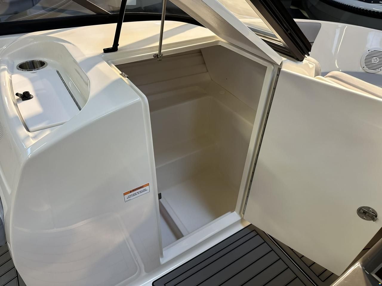 Bayliner VR6 Bowrider