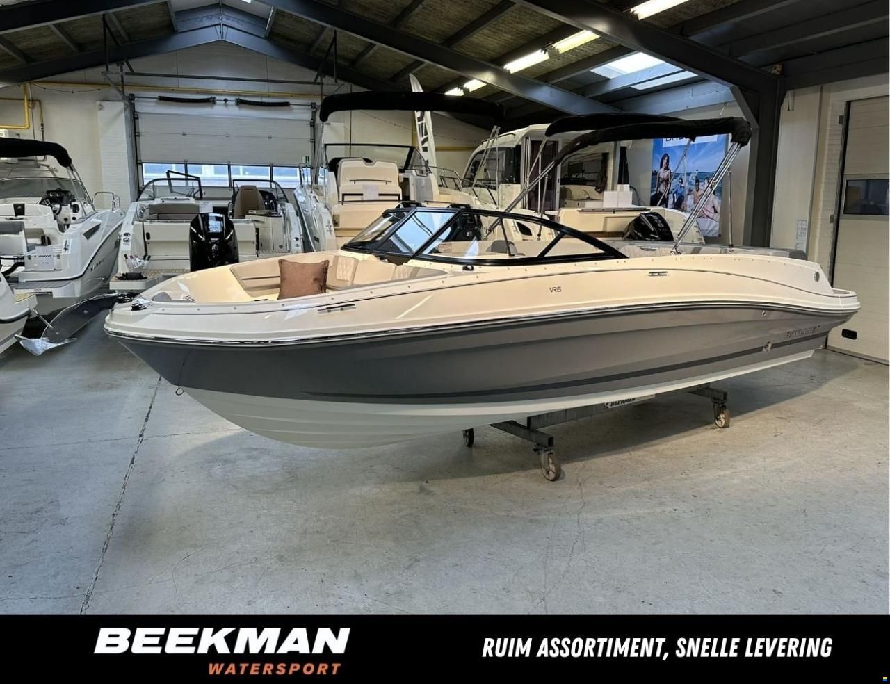 Bayliner VR6 Bowrider