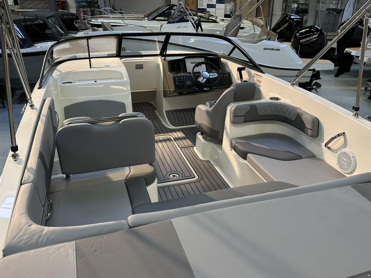 Bayliner VR6 Bowrider