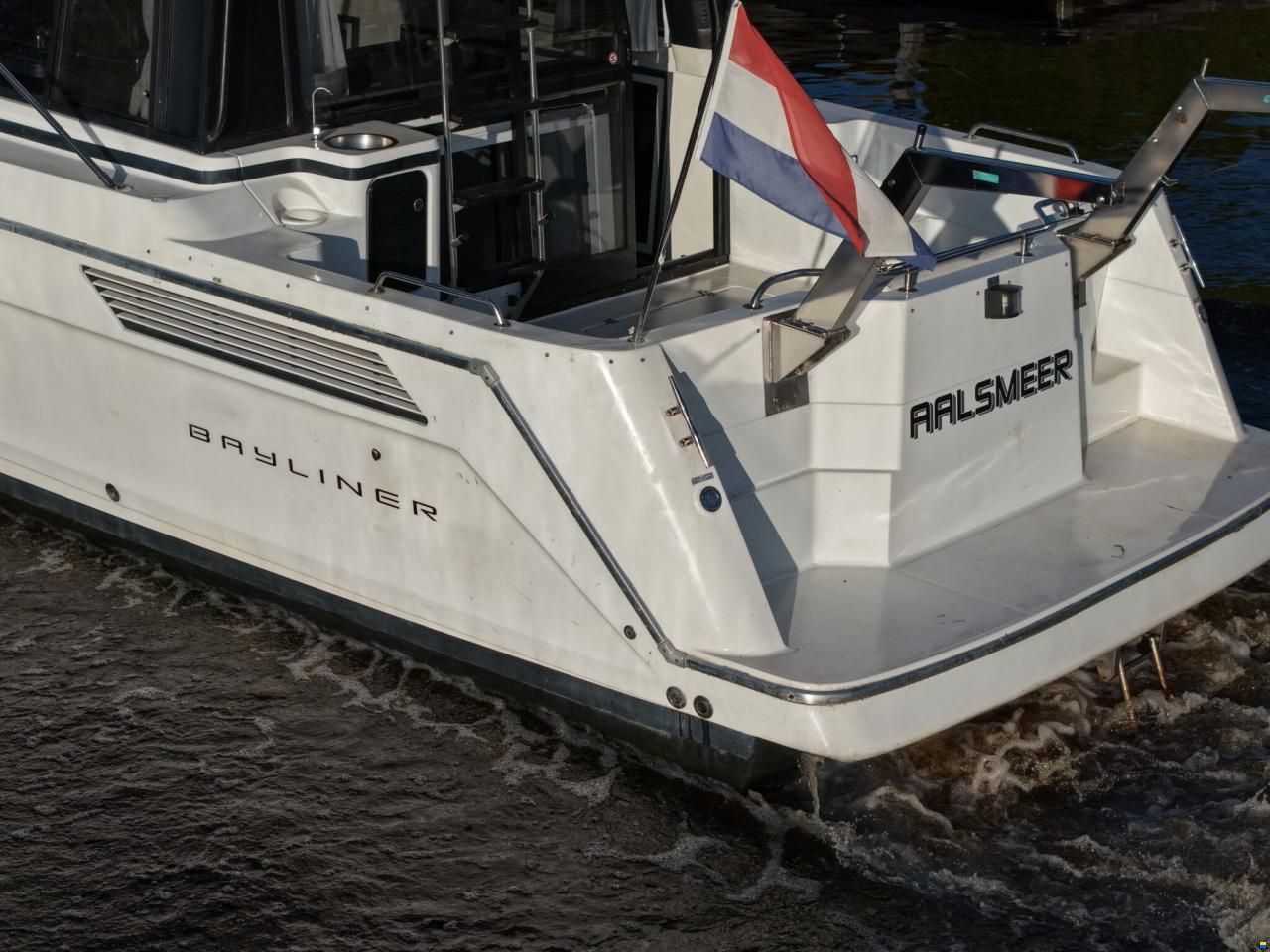 Bayliner 3688 Flybridge