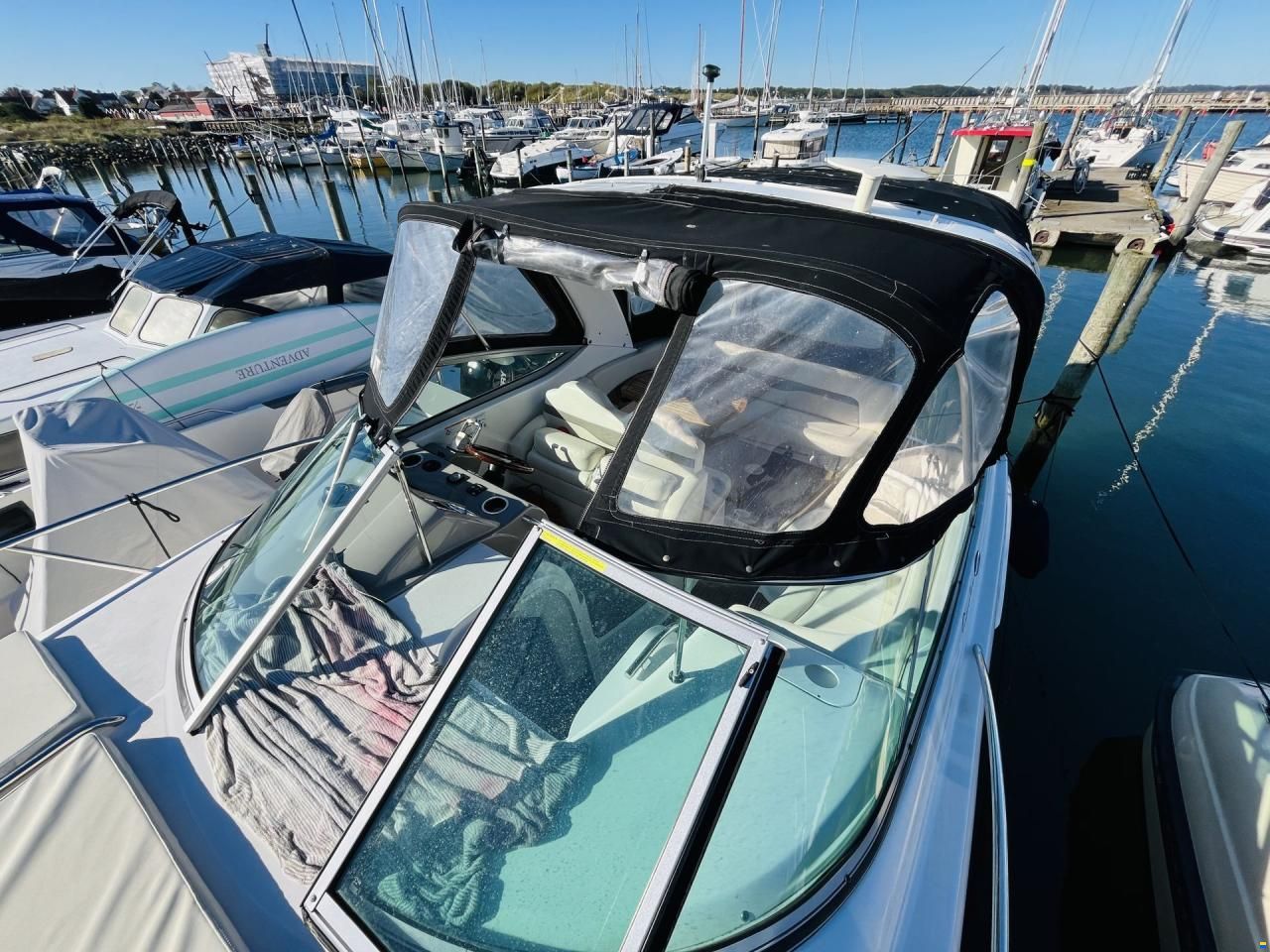 Chaparral 290 Signature