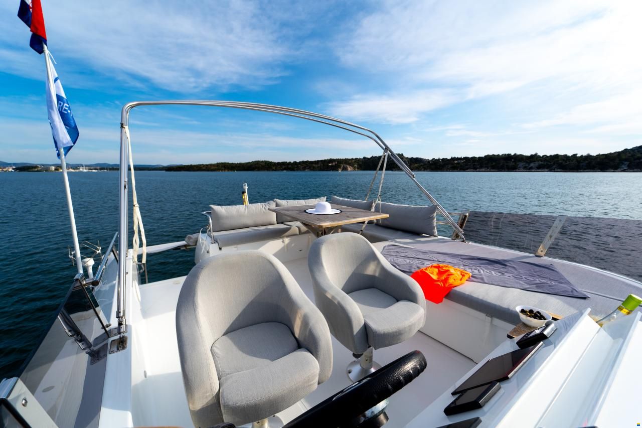 Fountaine Pajot MY 37