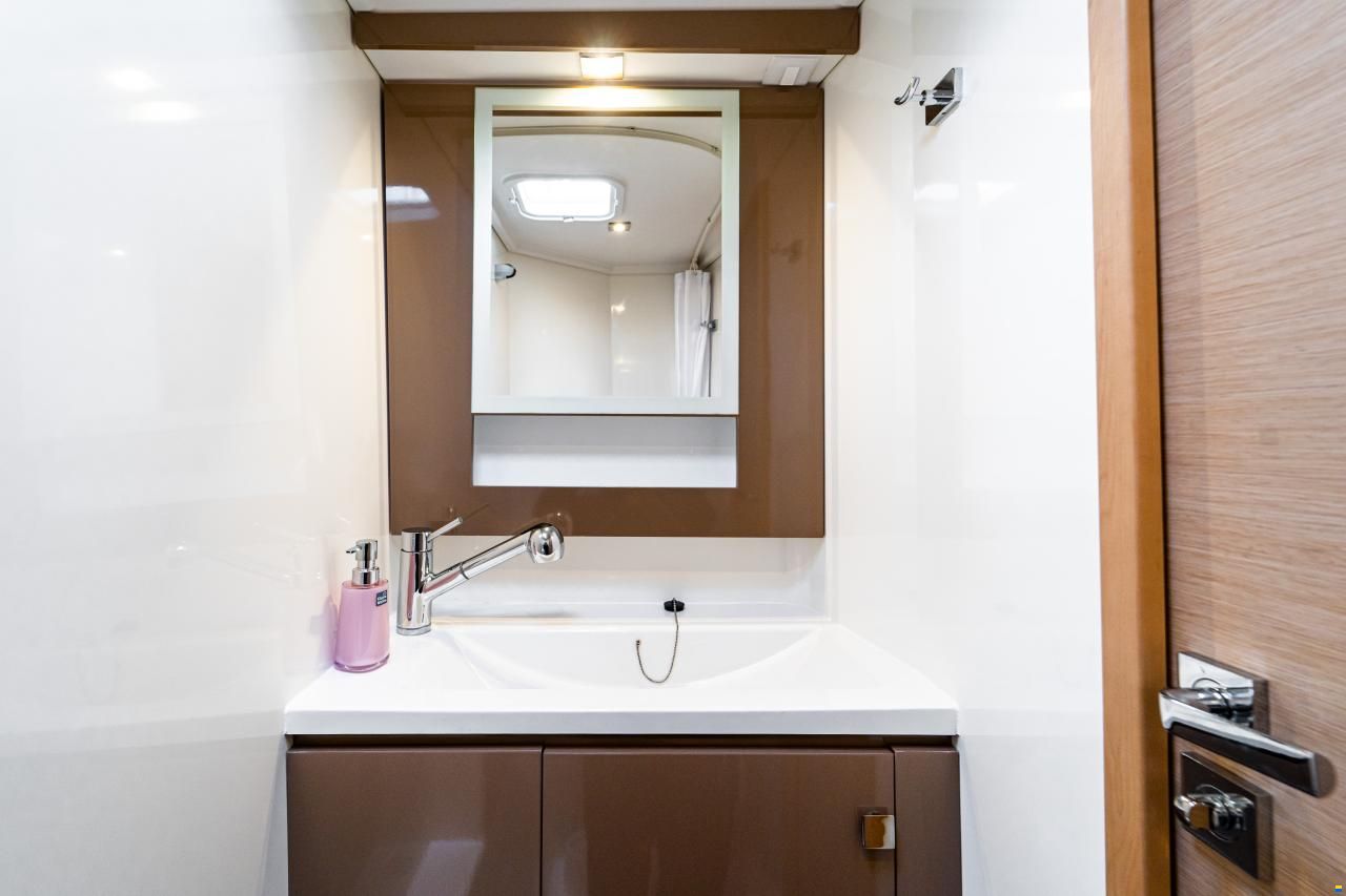 Fountaine Pajot MY 37