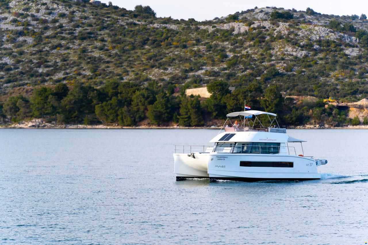 Fountaine Pajot MY 37