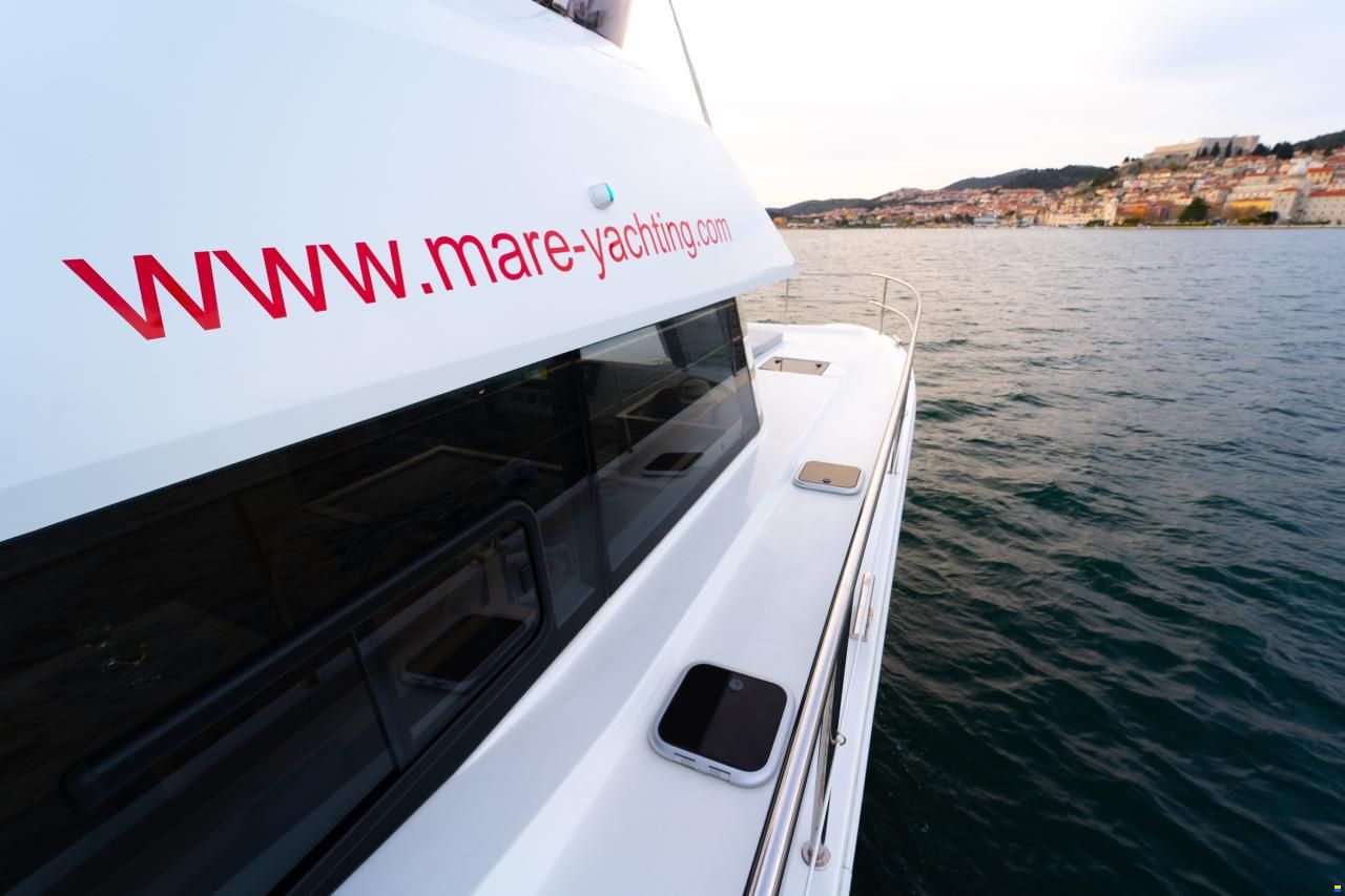 Fountaine Pajot MY 37