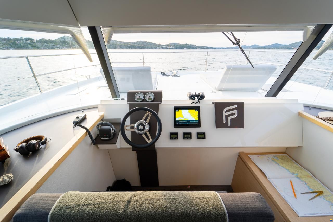 Fountaine Pajot MY 37