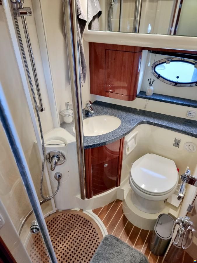 Fairline Phantom 40 Volvo Penta TAMD 63P EC