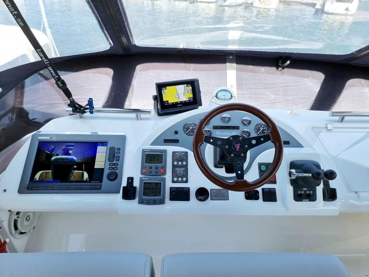 Fairline Phantom 40 Volvo Penta TAMD 63P EC