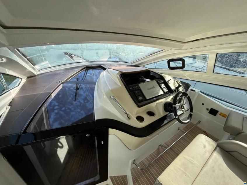 Beneteau GT40