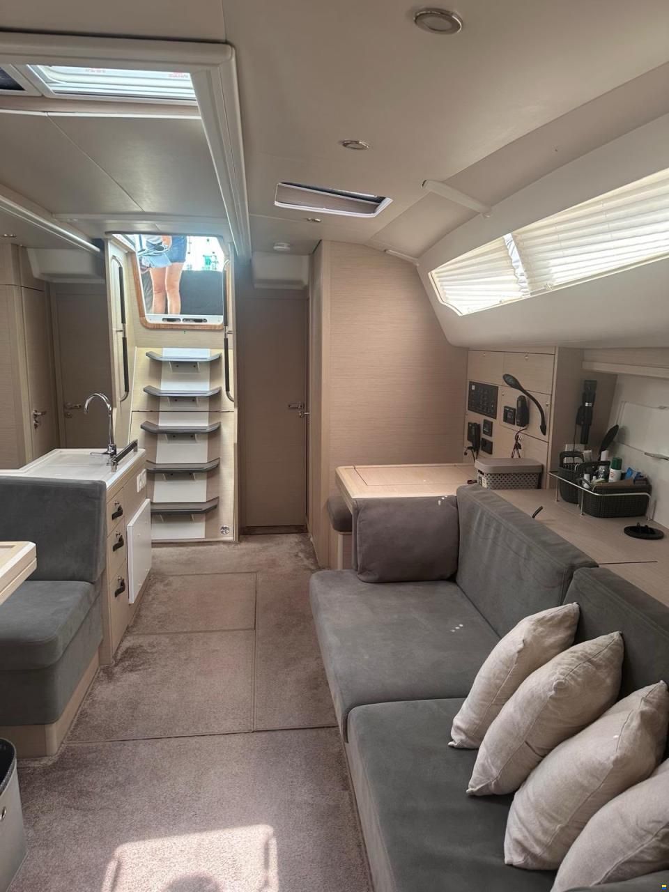 Jeanneau Yacht 51