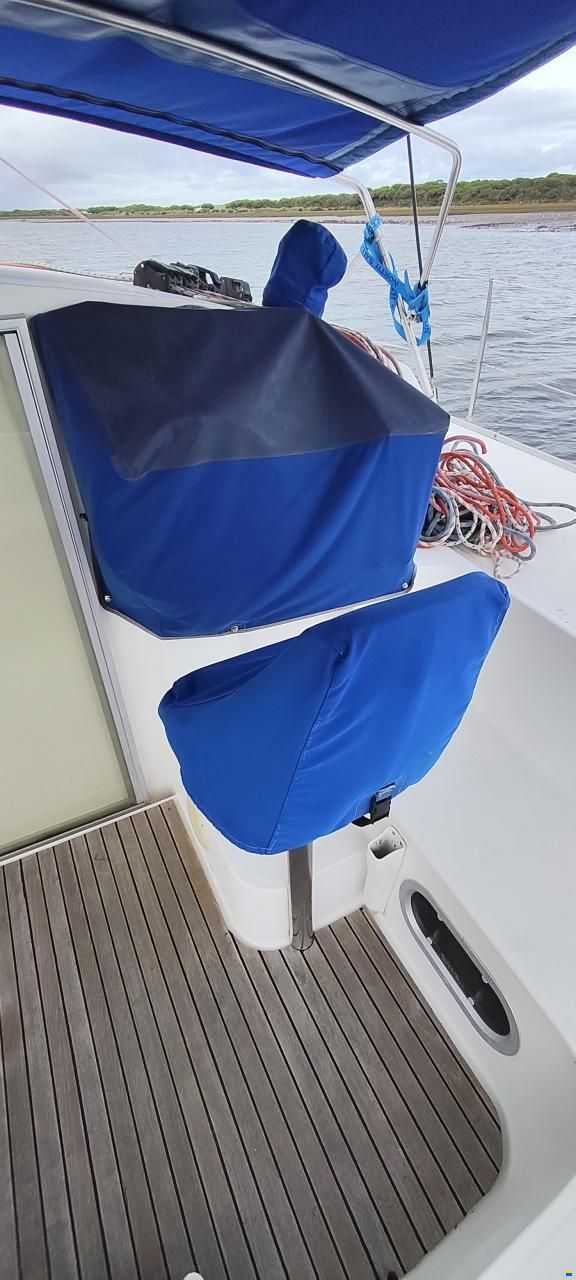 Fountaine Pajot Tobago 35