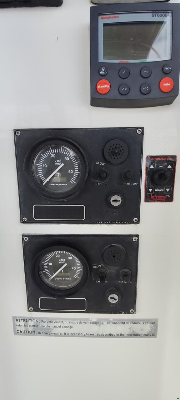 Fountaine Pajot Tobago 35