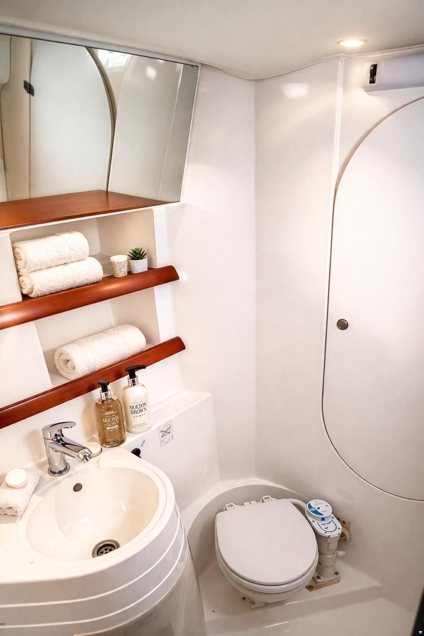 Fountaine Pajot Tobago 35