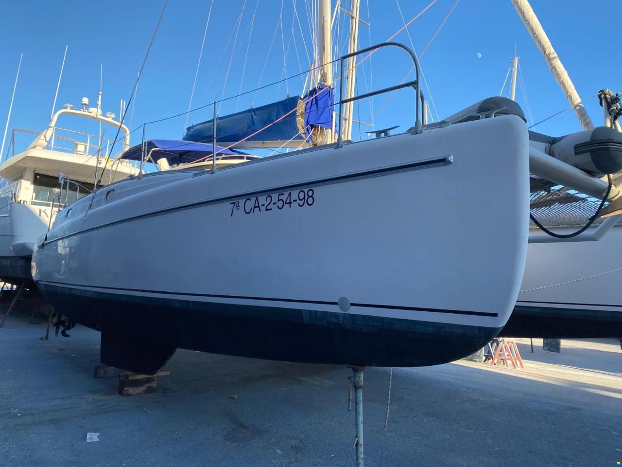 Fountaine Pajot Tobago 35