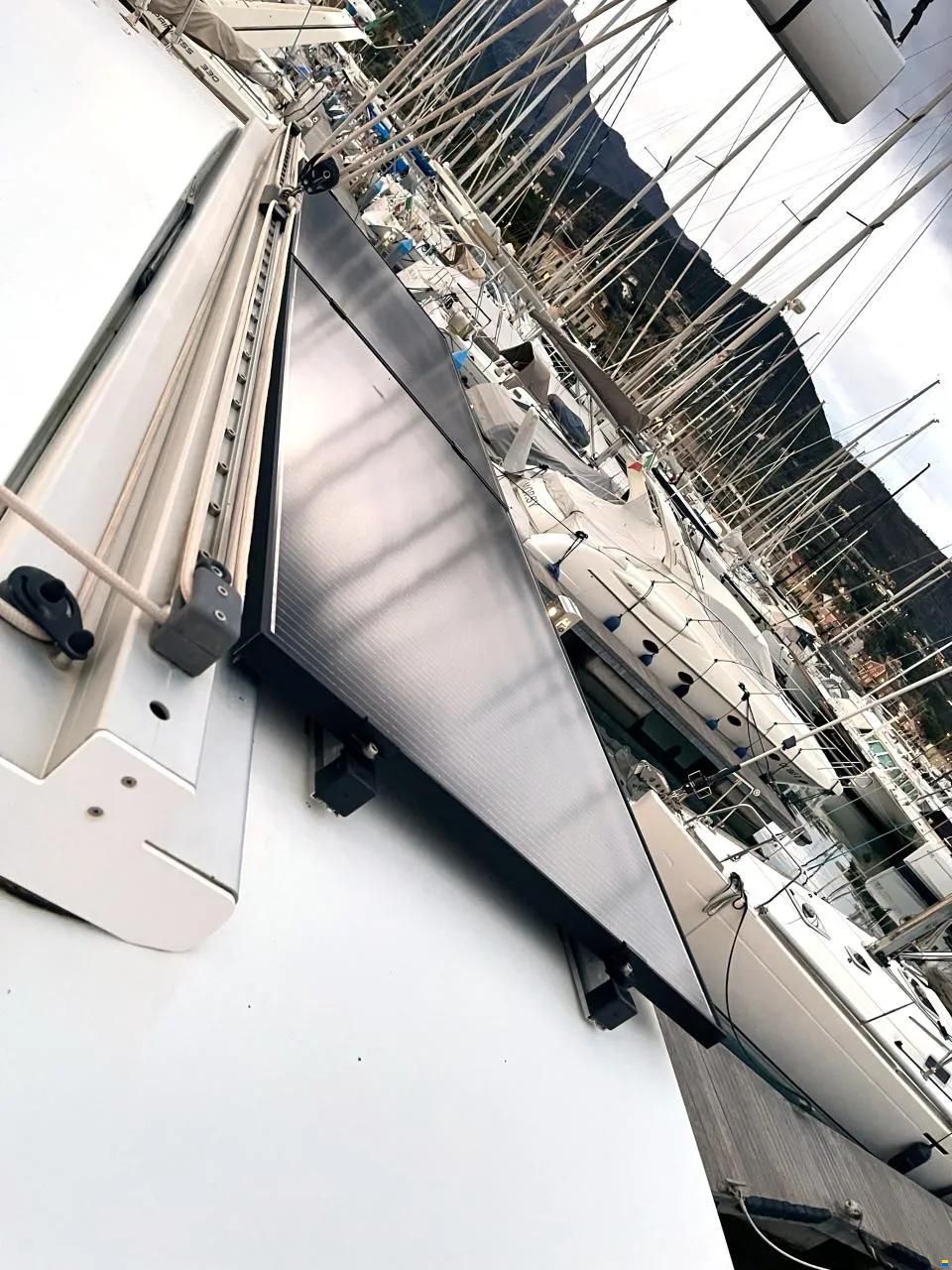 Fountaine Pajot Lucia 40