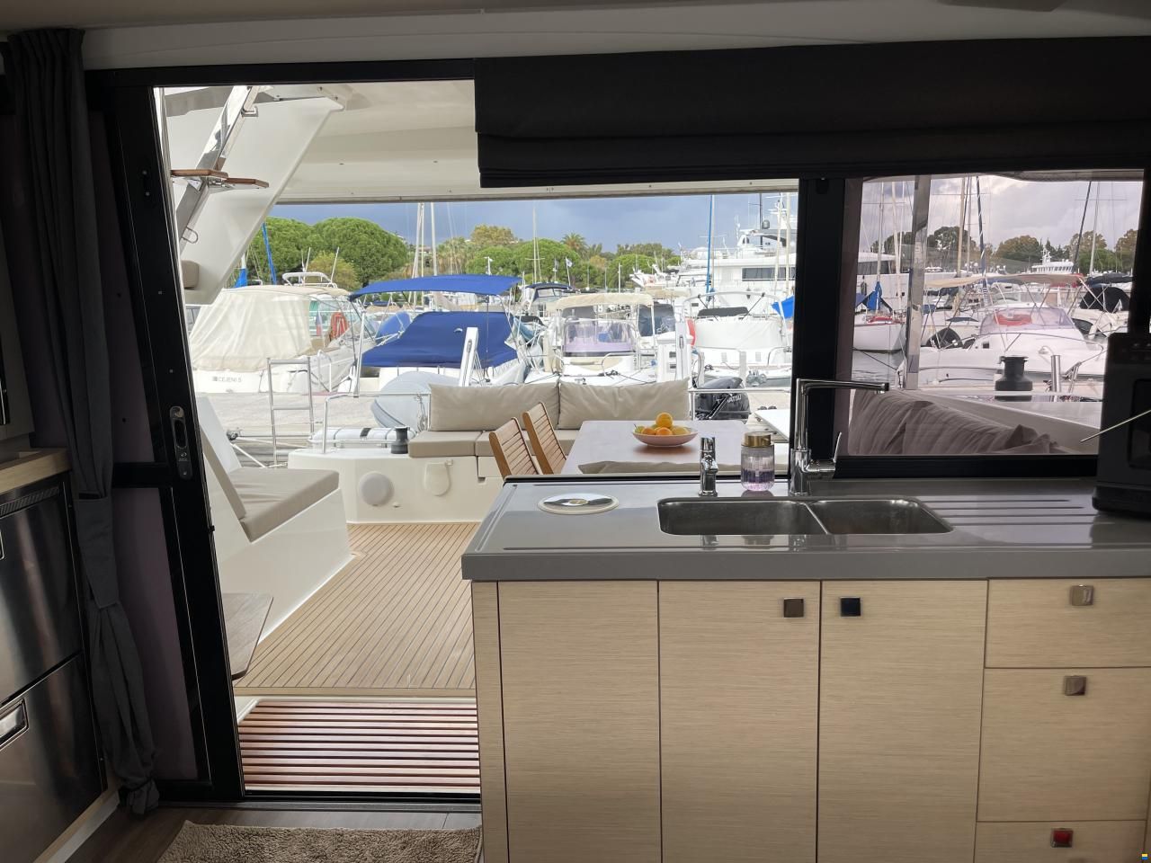 Fountaine Pajot Lucia 40