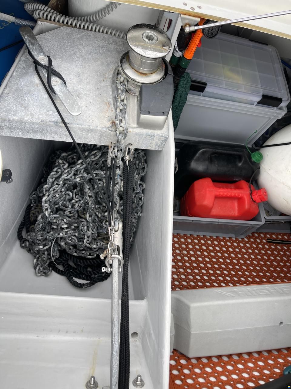 Fountaine Pajot Lucia 40