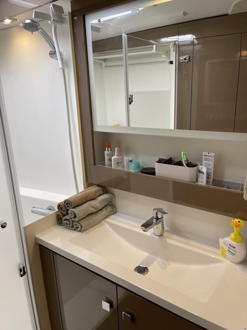 Fountaine Pajot Lucia 40