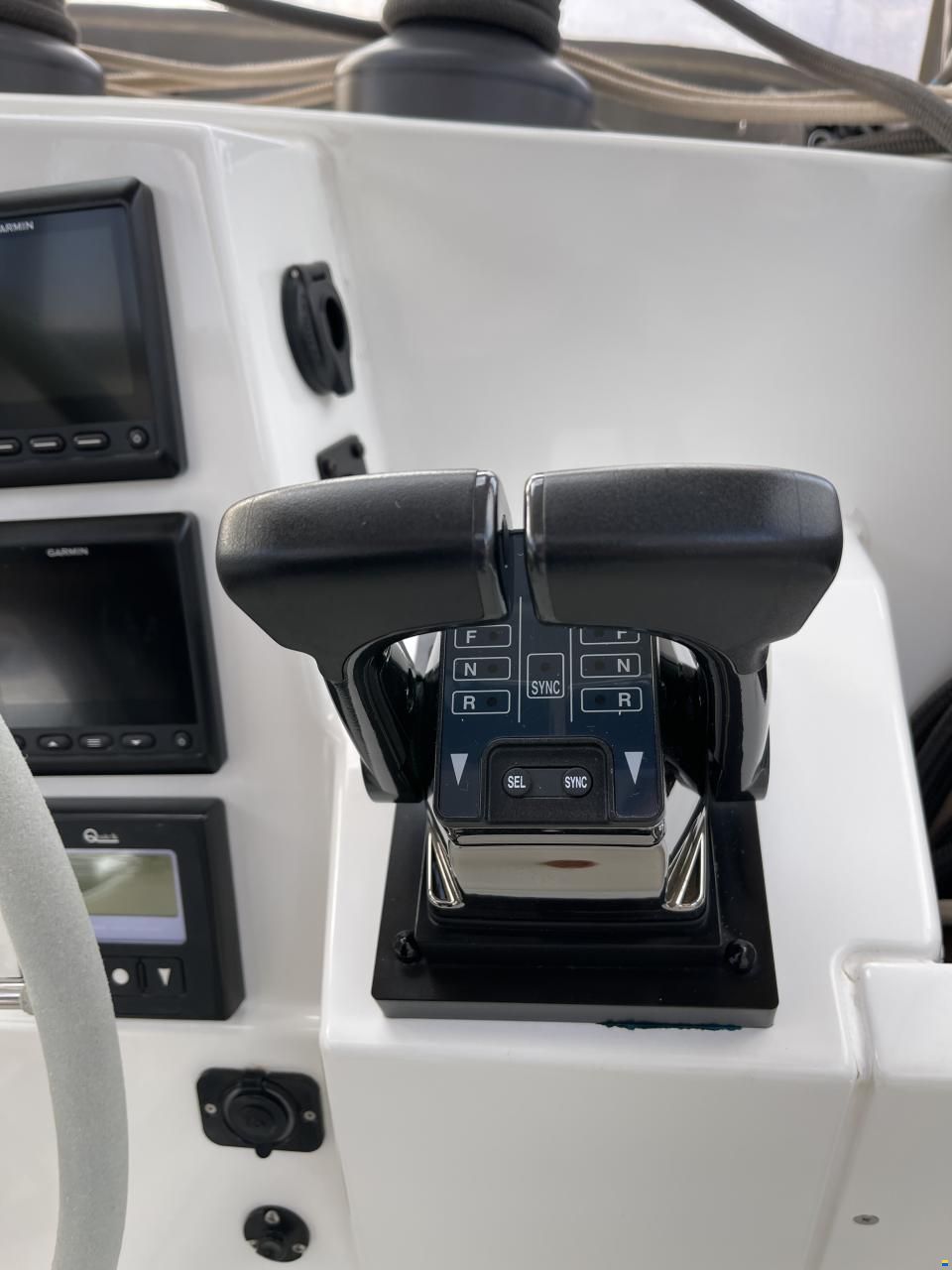 Fountaine Pajot Lucia 40