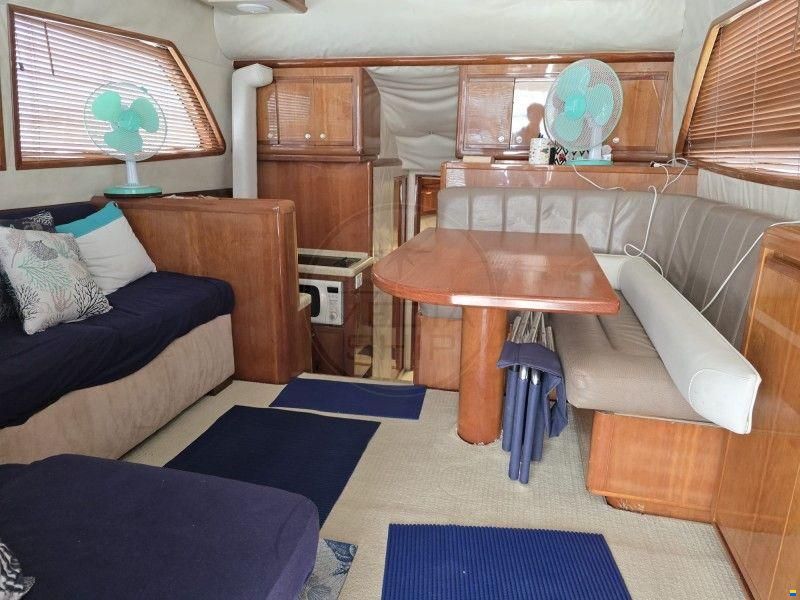 Bertram Yachts Bertram 390 Convertible