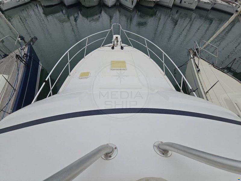 Bertram Yachts Bertram 390 Convertible