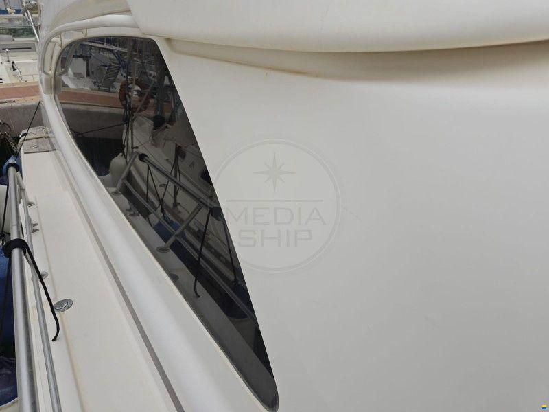 Bertram Yachts Bertram 390 Convertible