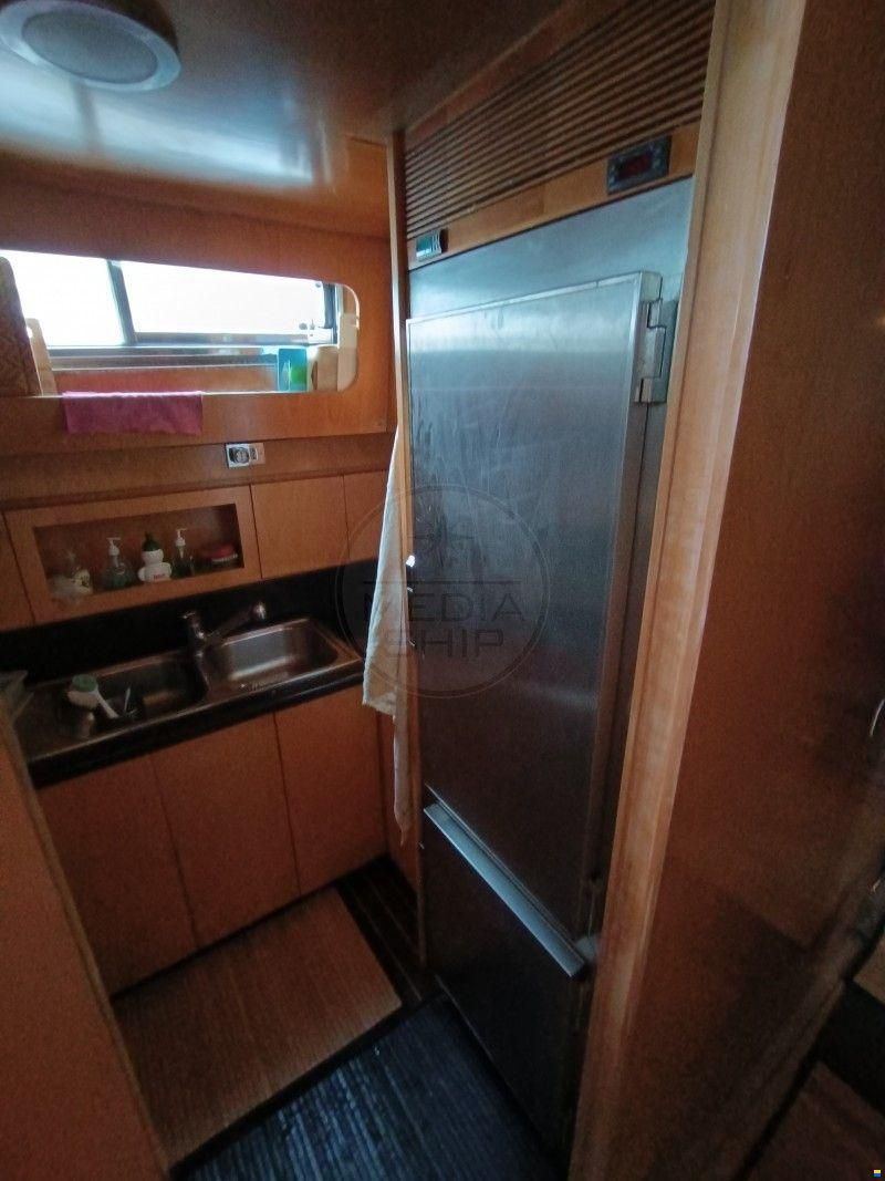 Cantieri di Pisa Akhir 18