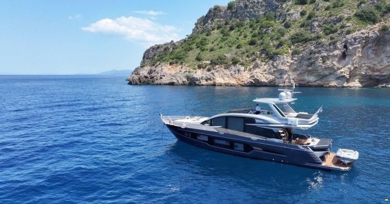 Galeon Yacht Galeon 700 Skydeck