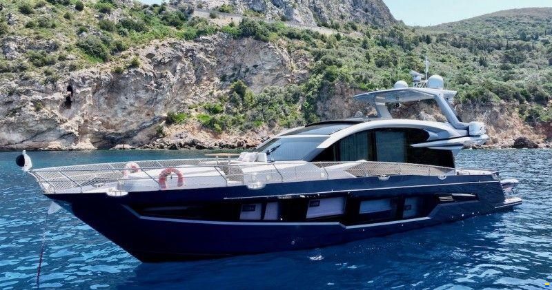 Galeon Yacht Galeon 700 Skydeck