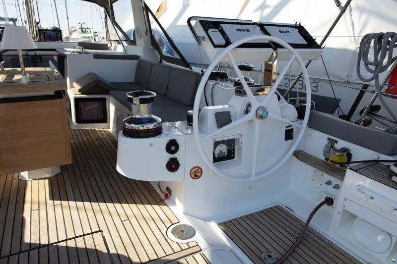 Beneteau OCEANIS 55