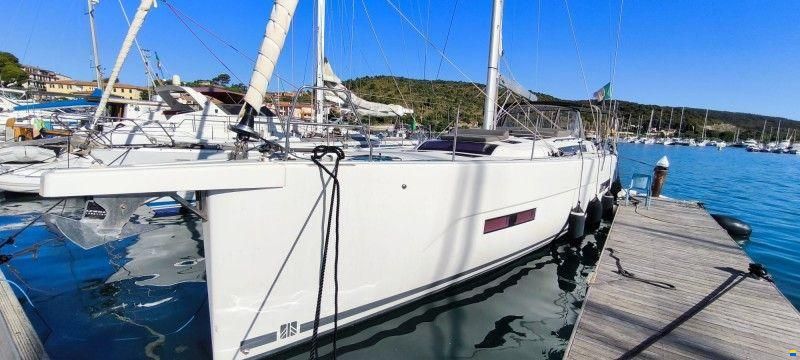Dufour 530