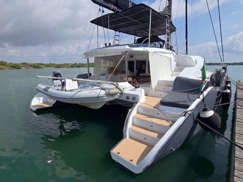 C.N.Catamaran Center Nyx 565
