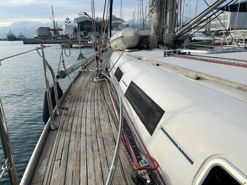 Dufour 44 Performance