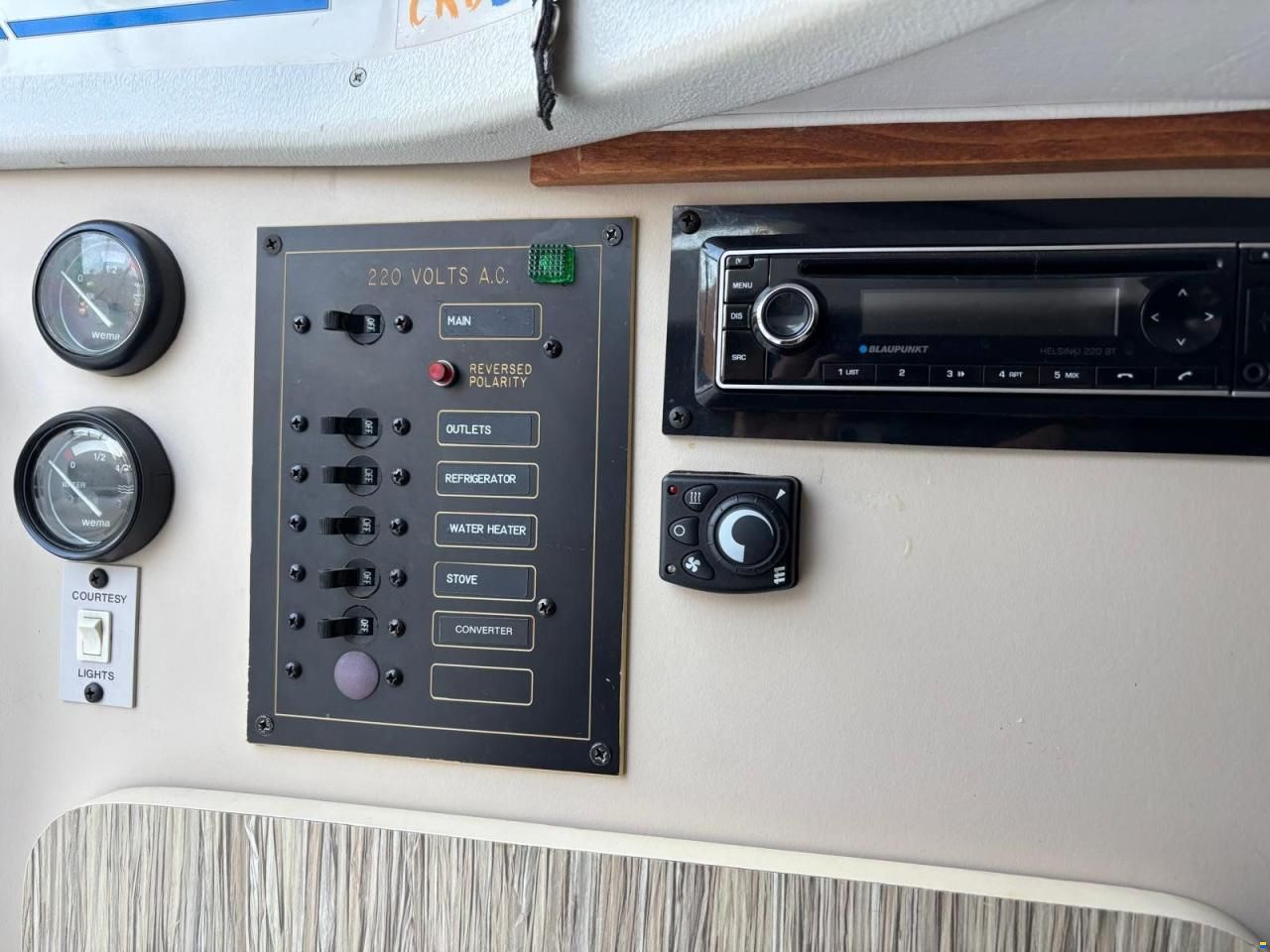Wellcraft PRIMA 243