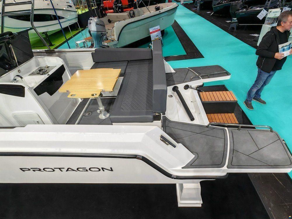Protagon - PROTAGON 25 SUNDECK KABINENVS.