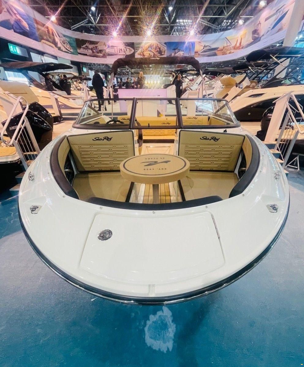 Sea Ray 190 SPX