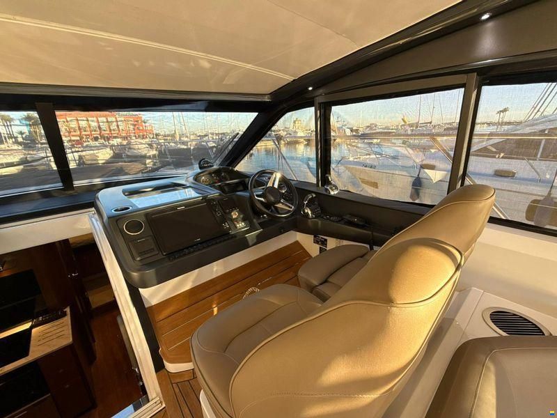 Princess V48