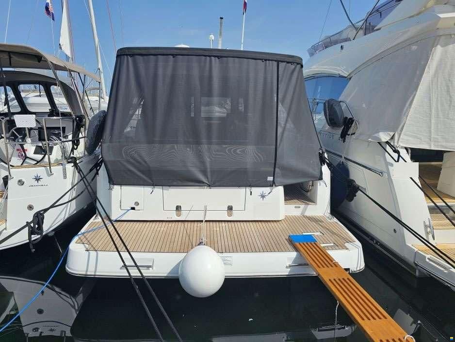 Jeanneau NC 37