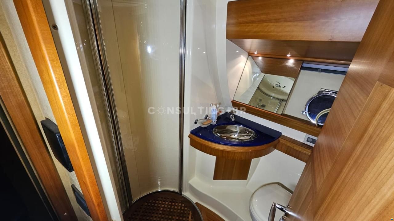 Azimut 50 Fly
