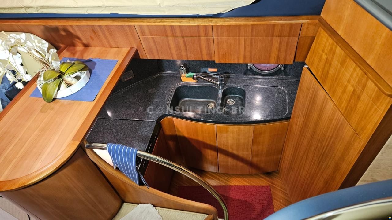 Azimut 50 Fly