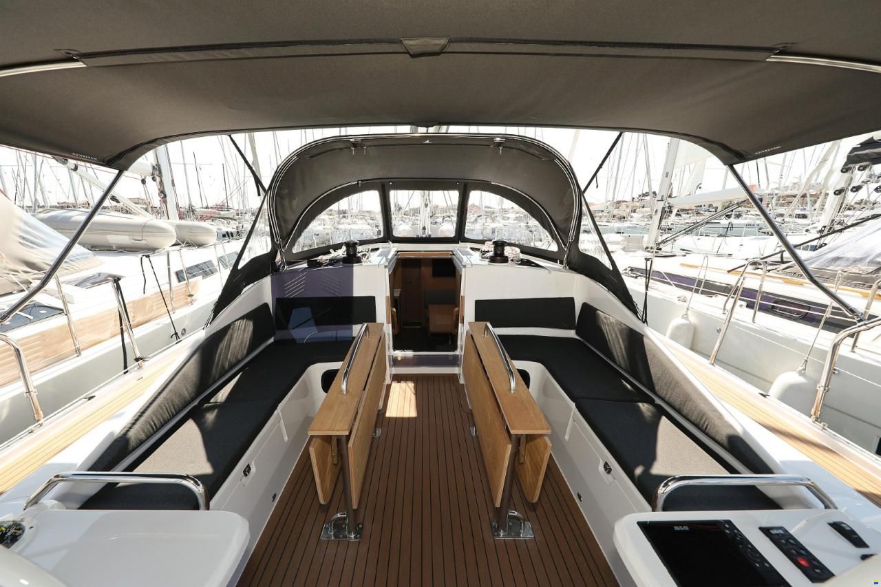 Elan 43 Impression
