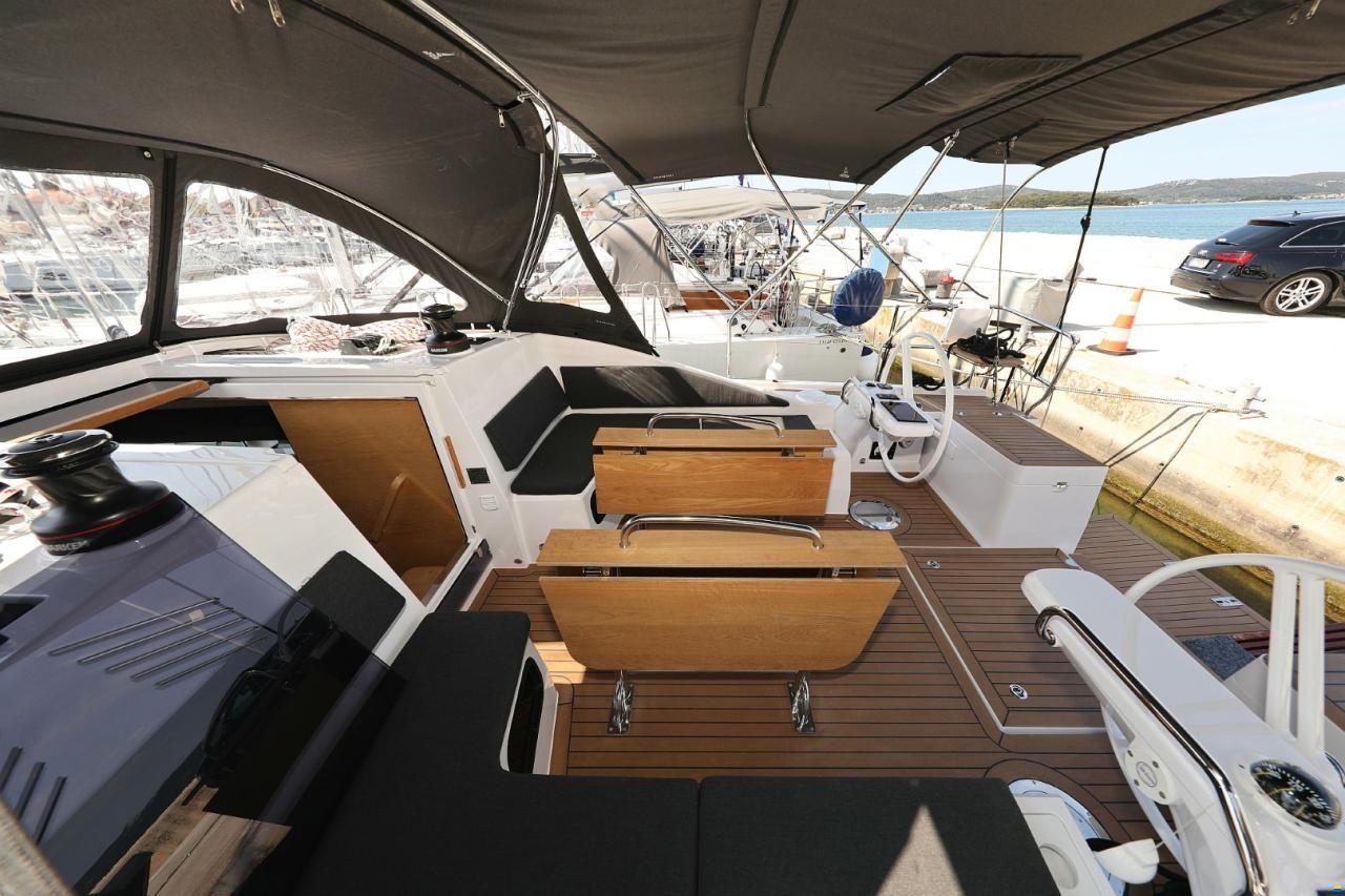 Elan 43 Impression
